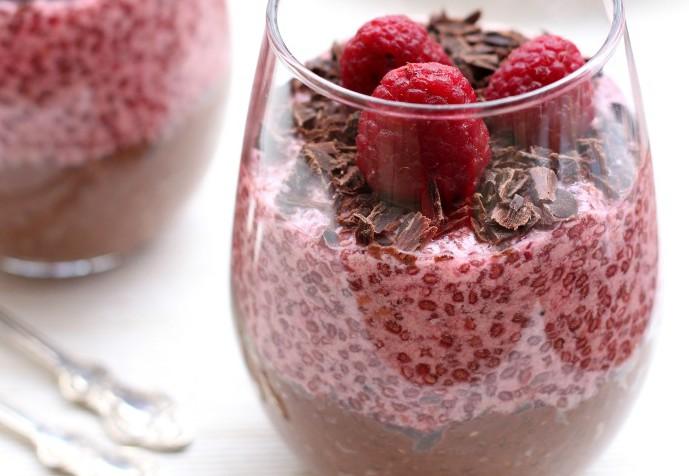 Málnás chia puding.