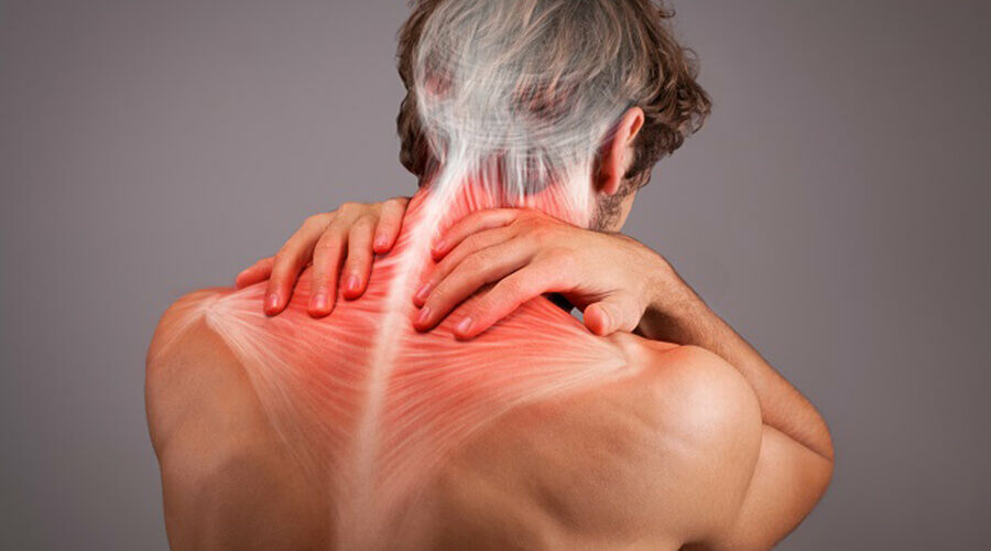 fájdalom a jobb nyakban szimmetrikus ízületi fájdalom