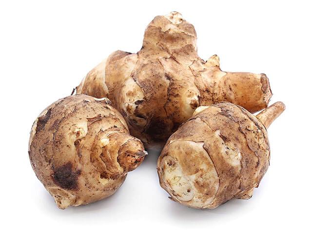 Csicsóka a konyhában! A csicsókát legjobb – mint a legtöbb zöldséget - nyersen fogyasztani. Így hasznosulnak legjobban a vitaminjai és ásványi anyagai.