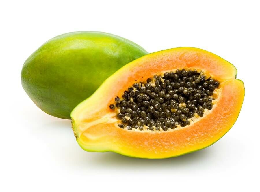 A papaya tartalmaz A- és C- vitamint is.